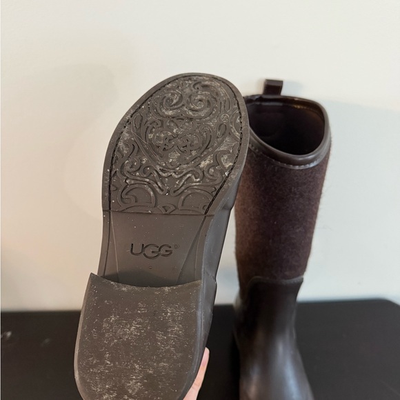 Ugg Reignfall Boots Dark Brown - Picture 8 of 9